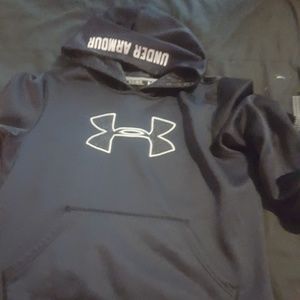 Boys UA hoodie